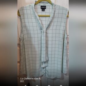 Liz Claiborne sleeveless